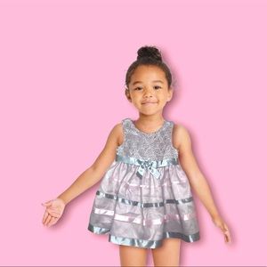 New* Beautiful pink, gray dress!, Size: 6/9m little girls!